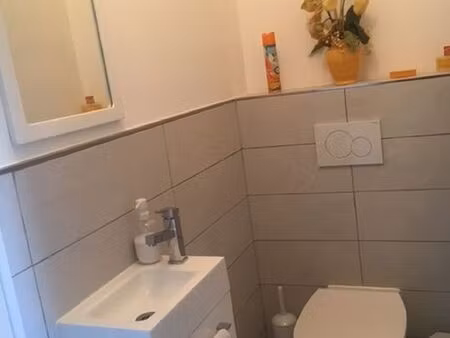 location appartement 2 pièces 44 m² à antibes (06160)