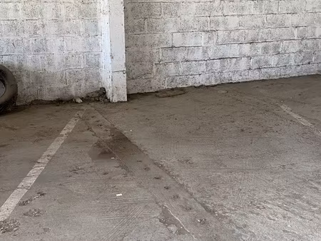 place de parking dans garage centre ville castelnaudary