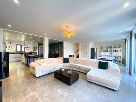 annonce vente maison 8 pièces de 225m2 à boran sur oise (60820) - paruvendu.fr ref 9927851