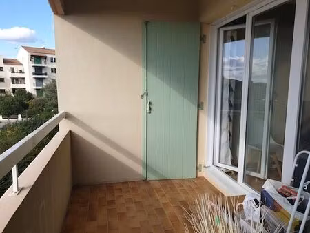 location appartement 3 pièces 63 m² à sanary-sur-mer (83110)