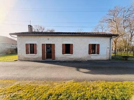 vente maison 4 pièces 88 m² la roche-chalais (24490)