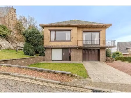 vrijstaande woning met 3 slaapkamers en ruime tuin in gellik (lanaken)