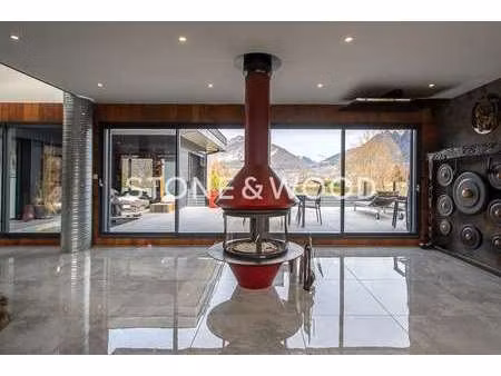 maison de luxe à vendre à sévrier : 1 690 000 € | 400m²