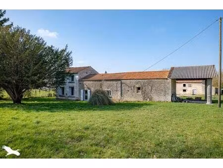 vente maison 4 pièces 102 m² varaize (17400)