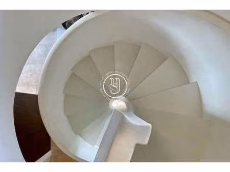 appartement de luxe à vendre à uzès : 490 000 € | 76m²