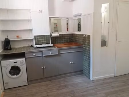 location appartement 1 pièce 20 m² à aix-en-provence (13080)