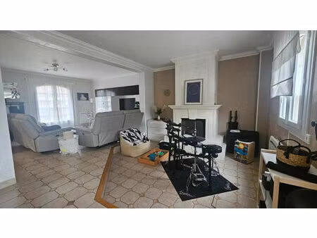 vente maison 5 pièces  162.00m²  soissons