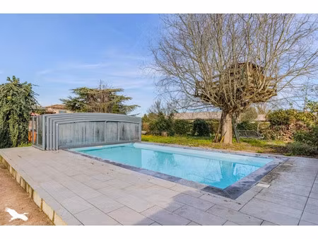 vente maison 5 pièces 135 m² à vayres (33870)  279 900 €