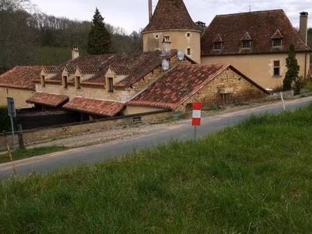 location maison 5 pièces 121 m² à beauregard-et-bassac (24140)