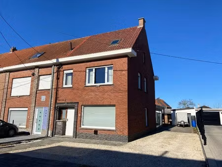 huis te koop in waregem met 2 slaapkamers