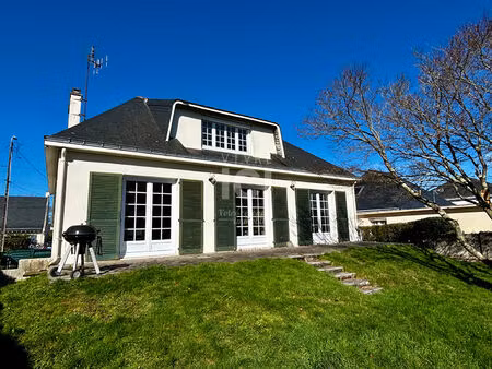 maison saint herblain 7 pièce(s) 146 m2