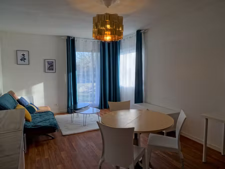 à louer : appartement t2 en rez-de-jardin à carquefou