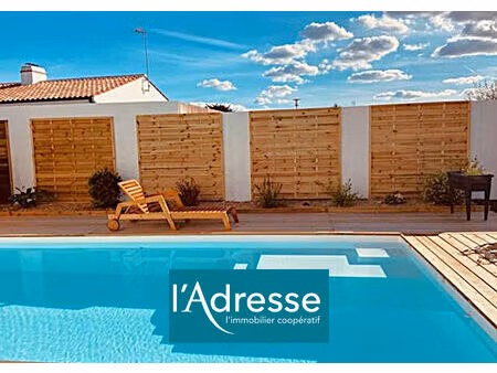 vente maison 4 pièces  106.00m²  beauvoir