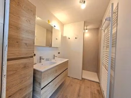 prachtig gerenoveerd duplex appartement