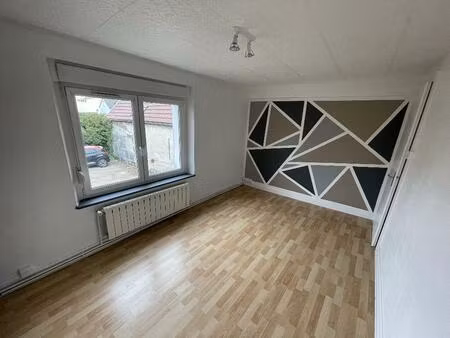 location appartement 2 pièces 38 m² à seloncourt (25230)
