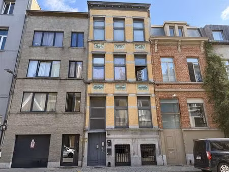 gerenoveerde studio op toplocatie