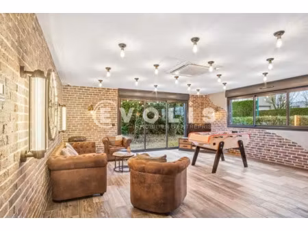 a vendre - 2 batiments independants : 543 m² et 388 m²