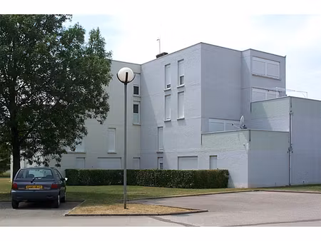 joli t3 avec belle terrasse à venarey les laumes