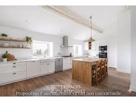 appartement rénové en dernier étage