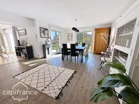 vente maison à sainte-verge (79100) : à vendre / 176m² sainte-verge
