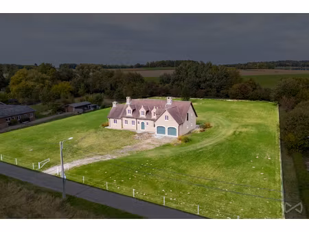 huis te koop in erquelinnes met 4 slaapkamers