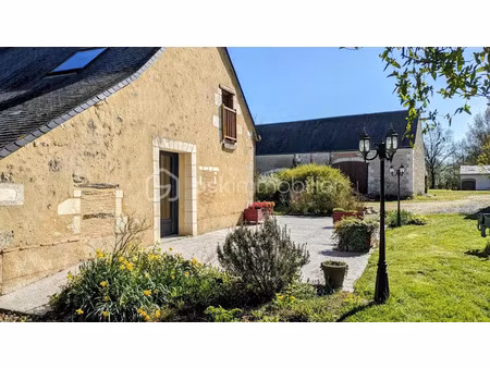 vente propriété 11 pièces 197 m² à le louroux (37240)  420 000 €