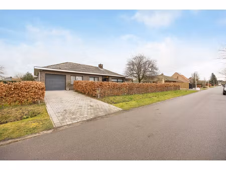 huis te koop in zoersel met 3 slaapkamers