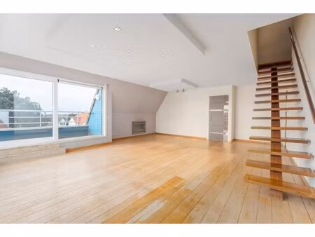 appartement te koop in koksijde met 4 slaapkamers