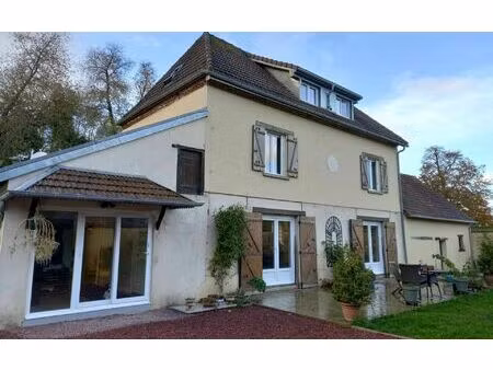 maison avesnes-en-val 146 m² t-4 à vendre  225 000 €