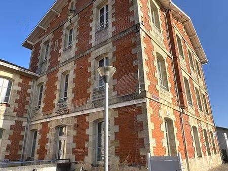 vente appartement 2 pièces 43 m² soulac-sur-mer (33780)