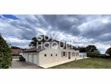 maison vellefaux 150 m²