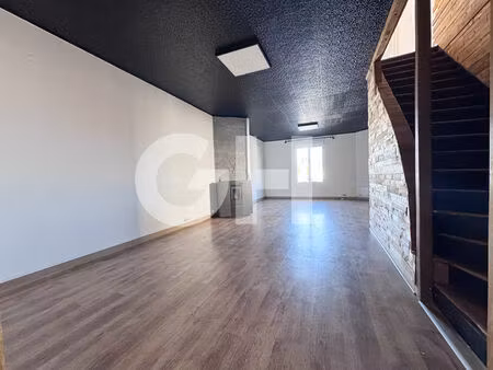 maison chaleureuse à vendre à rousies - 4 pièces  130 m²