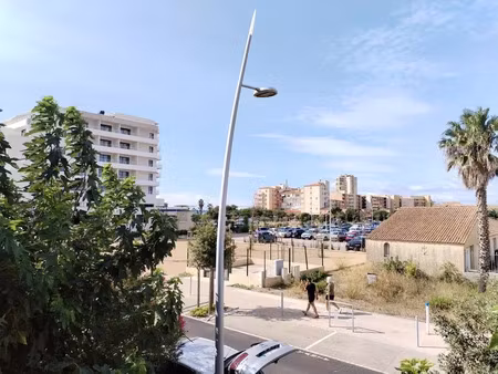 location appartement 2 pièces 42 m² à valras-plage (34350)