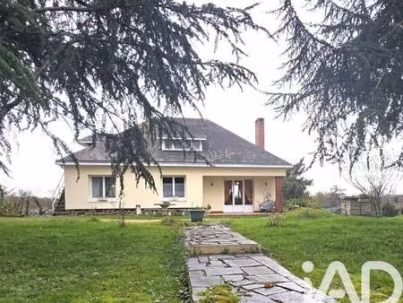 vente maison à luché-pringé (72800) : à vendre / 87m² luché-pringé