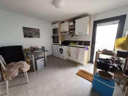 location appartement t1 meublé à saint-gilles-croix-de-vie centre ville (85800) : à louer 
