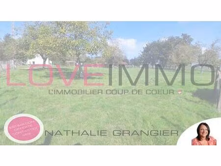 belle parcelle de terrain de 1002 m2 au calme