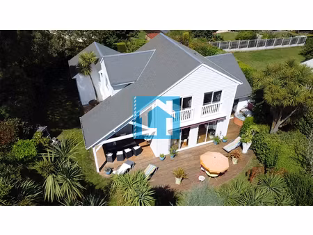 vente maison 7 pièces 133 m² à coudeville-sur-mer (50290)  475 000 €