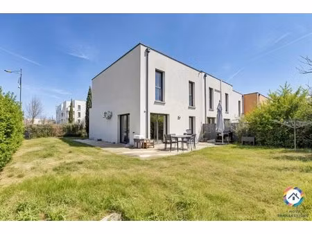 rare – maison récente 2018 – 100 m² – t4 – garage – terrain 418 m² – saint-priest