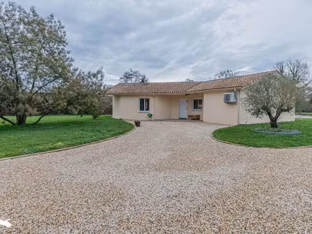 vente maison 5 pièces 131 m² à la sauve (33670)  450 000 €