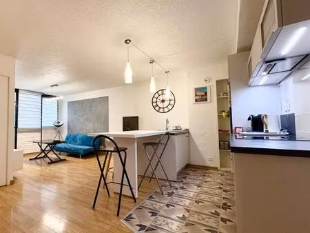 spacieux t2 lumineux à montpellier centre