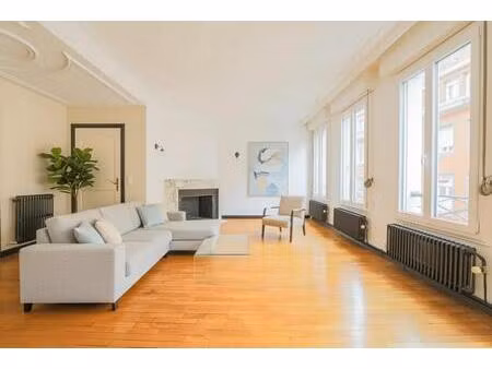 appartement de 3 pièces de 99 m² situé à valenciennes