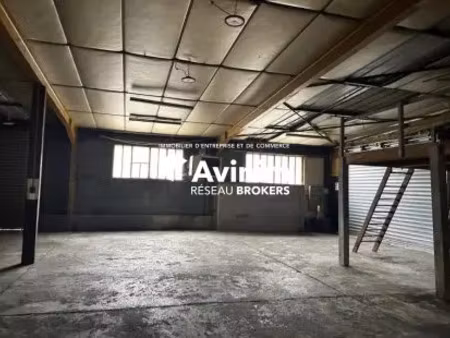 a vendre entrepôt de 395 m² à jouy le moutier