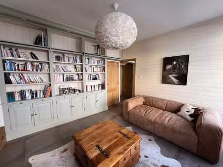 maison 3 ch. à ittre  façade blanche et lumineuse (44 caract