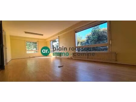 local d'activités à vendre