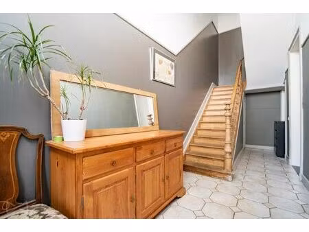 appartement avec terrasse en plein cœur de jodoigne