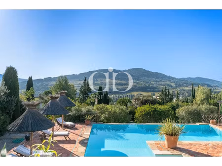 vente propriété 14 pièces 560 m² à la cadière-d'azur (83740)  3 200 000 €