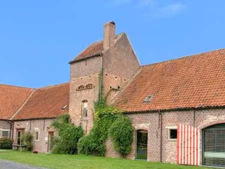 bureau de charme à louer à destelbergen