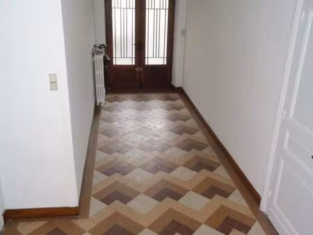 maison de ville à louer