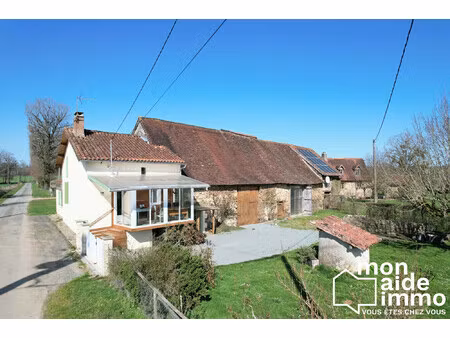 ensemble immobilier avec dépendances