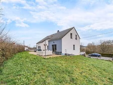 maison 5 chambres avec jardin piscine garage